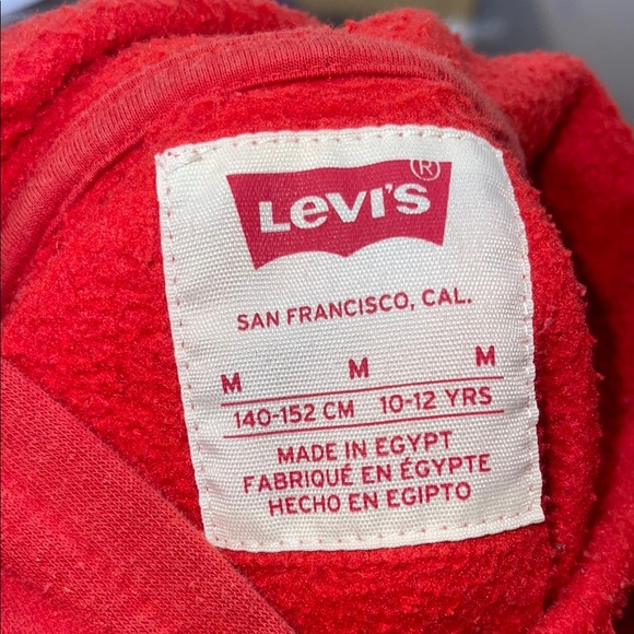 Levi's Red Sweatshirt and Black Red Shorts Boys Bundle Size 10 12 - Picture 9 of 13